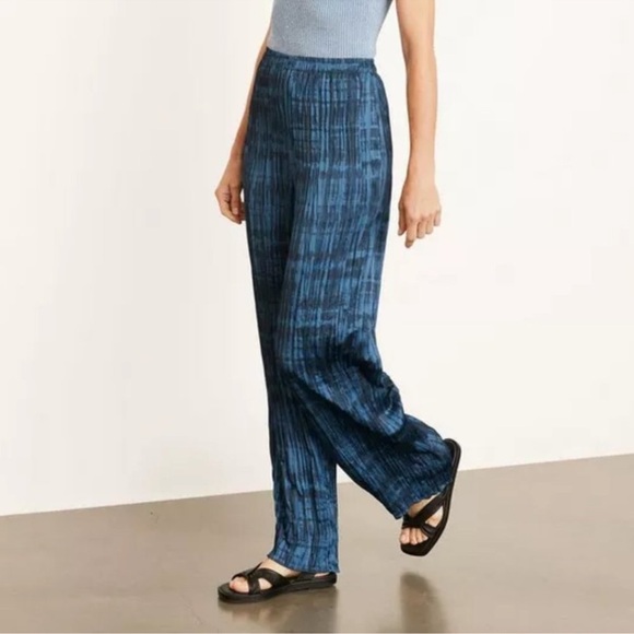 Vince Navy Patterned Wide Leg Pants